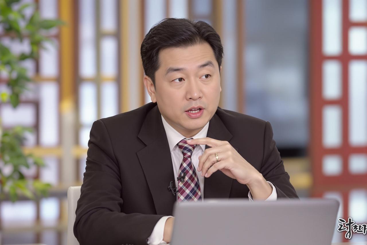 吃瓜91网在线 - 某知名主持人被曝收受巨额礼品，内部人士提供详细账单