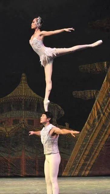 人体艺术摄影视频,探索人体之美与情感共鸣